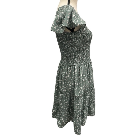 New Glory Floral Smocked Dress - Picture 4 of 5